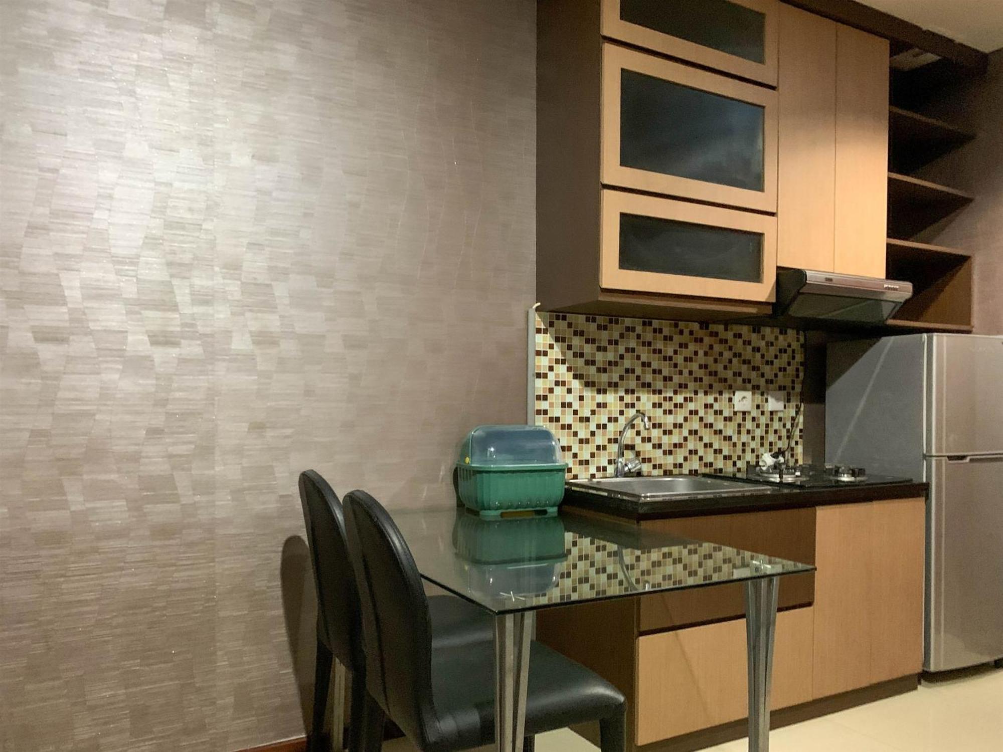 Comfort 1br At Thamrin By Travelio Apartemen Jakarta